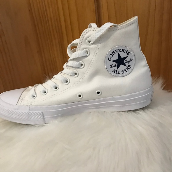 white converse 8.5
